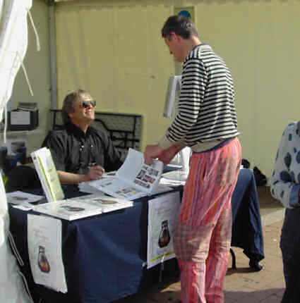 Dédicaces au printemps des potiers de Bandol 2009