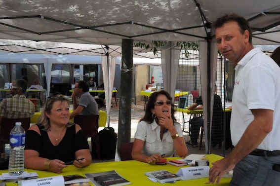 Dédicaces  du livre:dédicace par Myriam Daniel