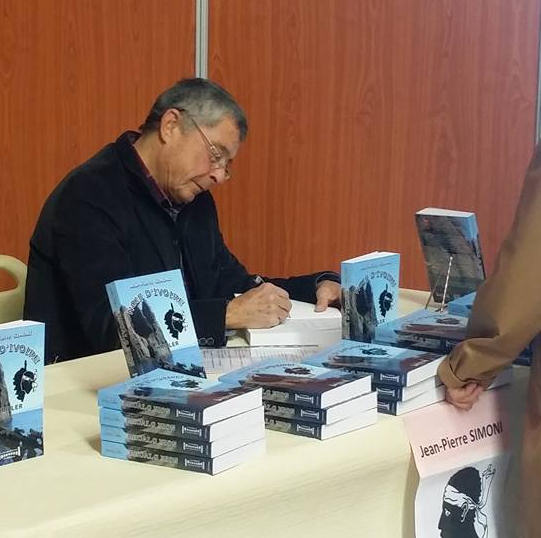 dedicace du livre: Noir d'Ivoire par Jean-Pierre Simoni