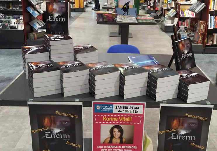 Séance de dédicace: Eirenn par Karine Vitelli