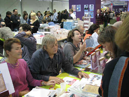 Dedicaces de Brigitte Lascombe, Jean-Claude Martin et Sophie Daout à la Fête du livre de Toulon 2009