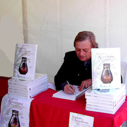 Dedicace de Jean-Claude Martin au salon des antiquaires de Toulon 2009